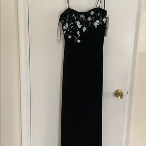 Black evening gown/prom dress